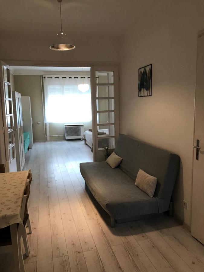 Ferienwohnung Kenyelmes Lakas Jo Helyen Budapest Exterior foto
